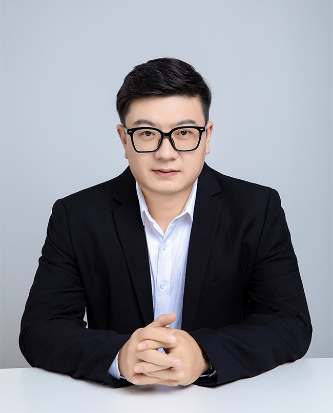 刘涛形象照.jpg